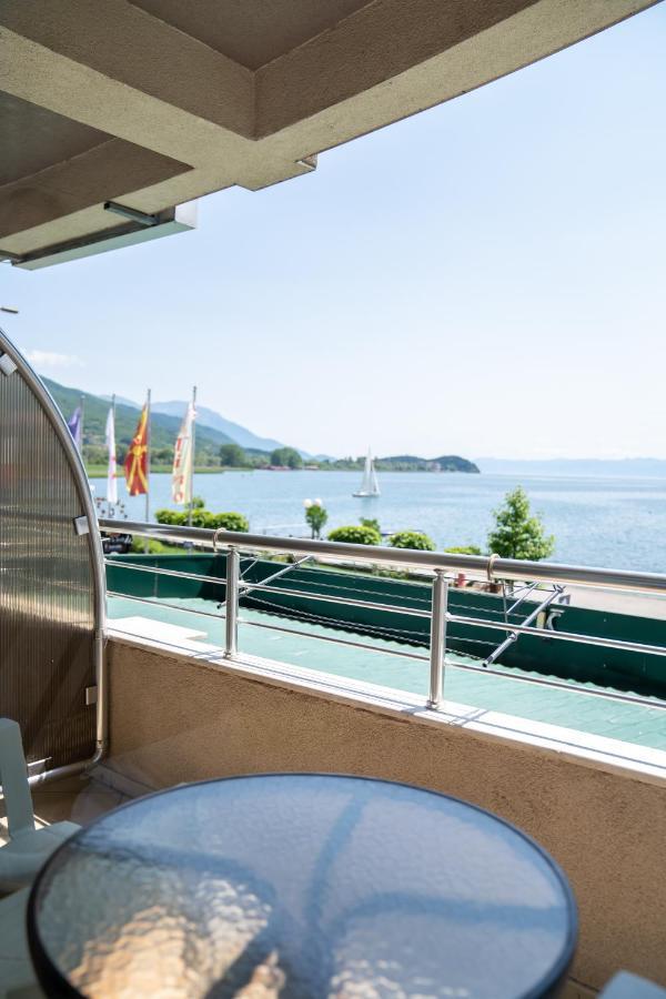 Urban Apartments โอครีด ภายนอก รูปภาพ