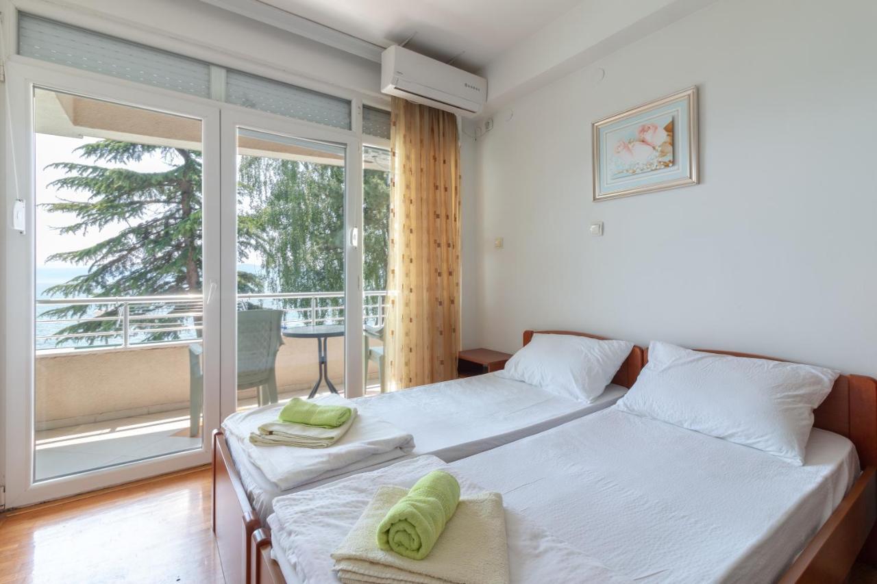 Urban Apartments โอครีด ภายนอก รูปภาพ
