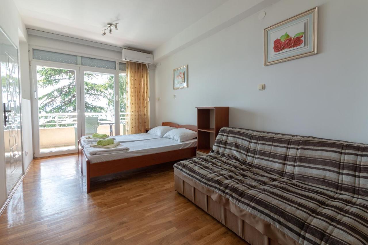 Urban Apartments โอครีด ภายนอก รูปภาพ